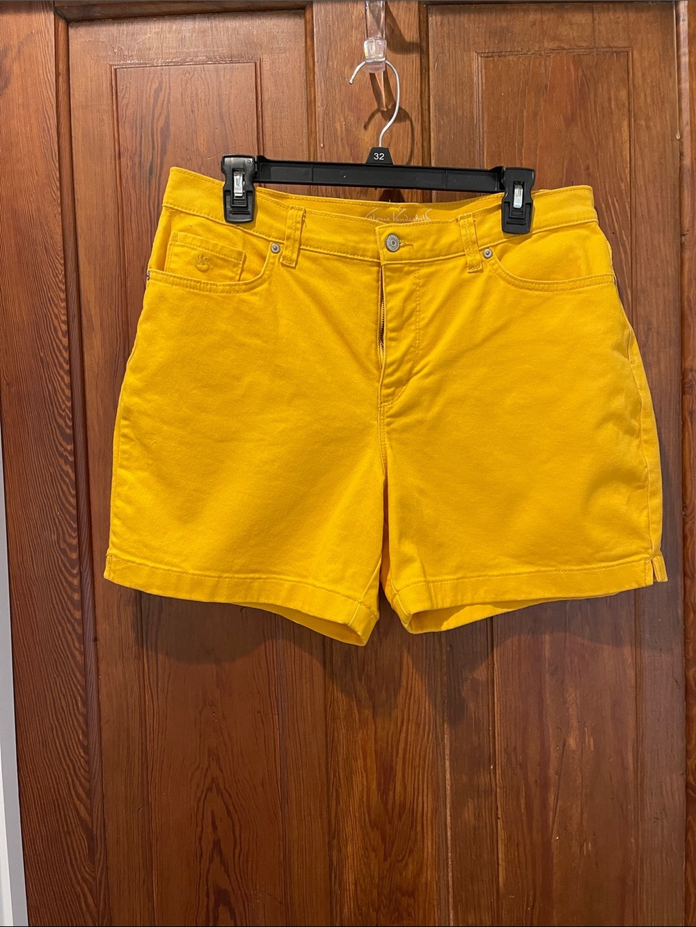 Gloria Vanderbilt Bright Yellow Cotton-Blend Bermuda Shorts